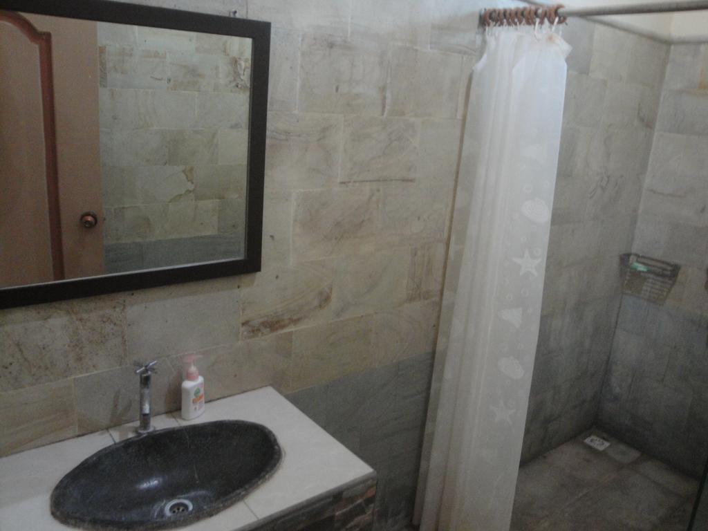 Sari Inn Kuta  외부 사진