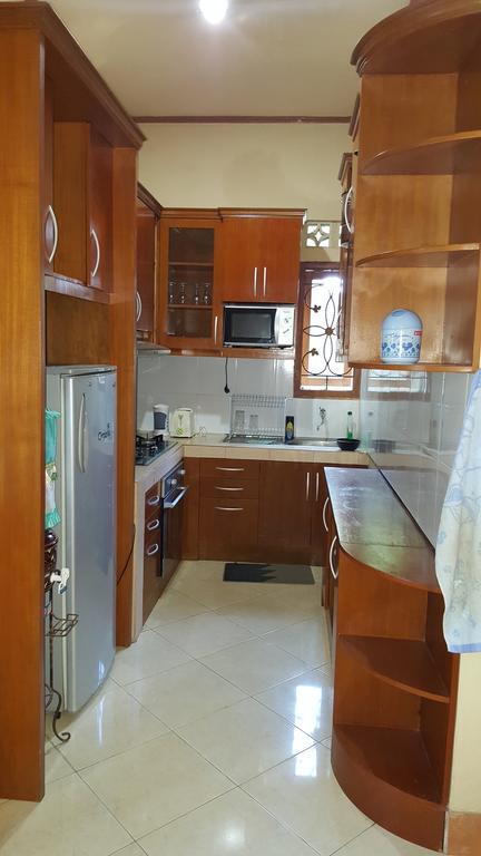 Sari Inn Kuta  외부 사진