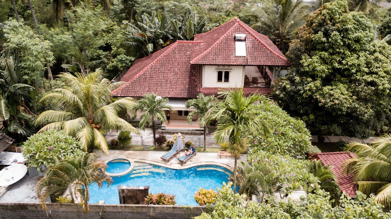 Sari Inn Kuta  외부 사진